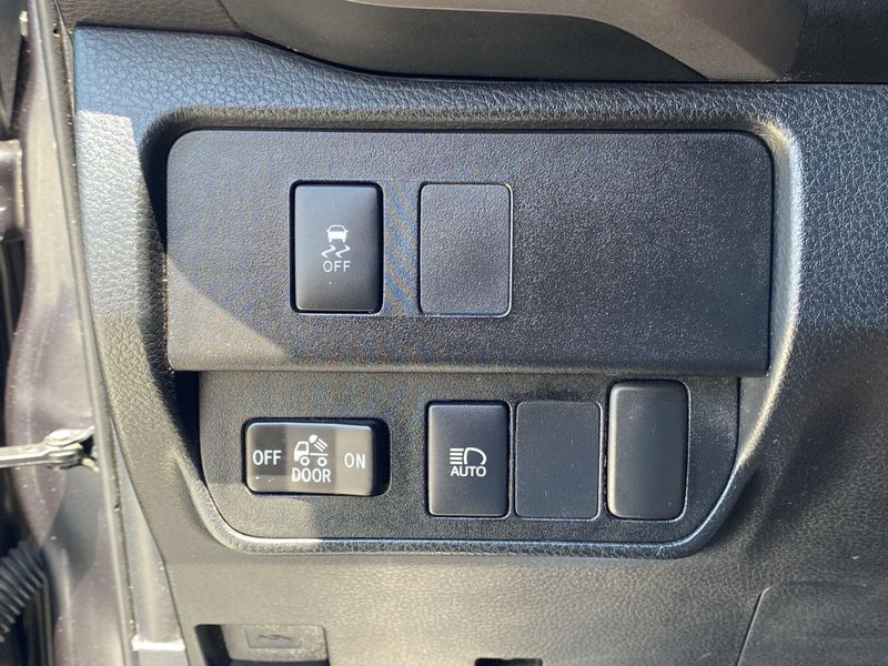 Used 2021 Toyota Tacoma 2WD SR5Image 21