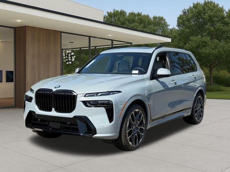 New 2026 BMW X7 xDrive40iImage 2