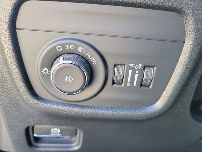 New 2026 Jeep Grand Cherokee Limited 4x4