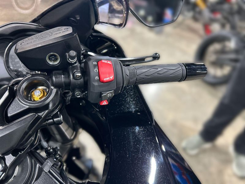 Used 2025 Suzuki Hayabusa Image 17