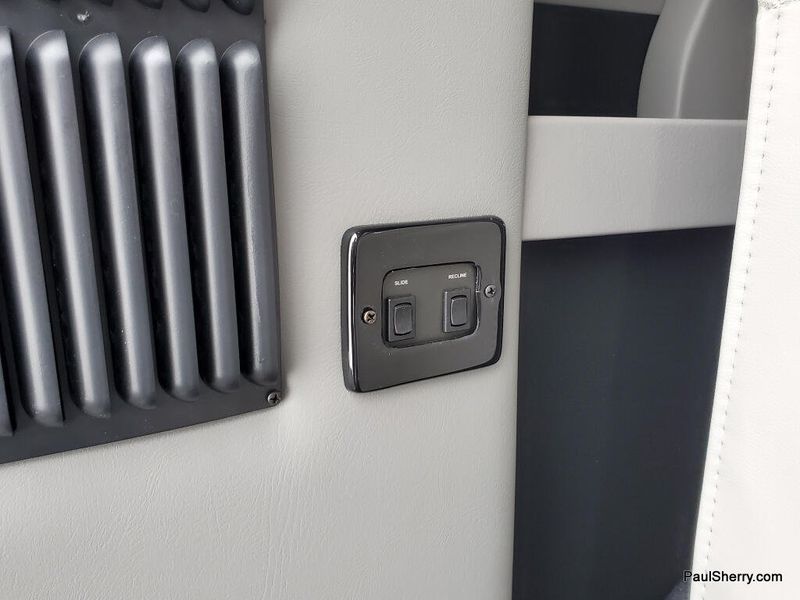 New 2026 RAM Promaster 2500 Slt+ Window Van High Roof 159' Wb