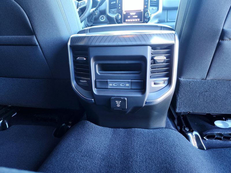 New 2027 RAM 2500 Big Horn Crew Cab 4x4 6'4' Box