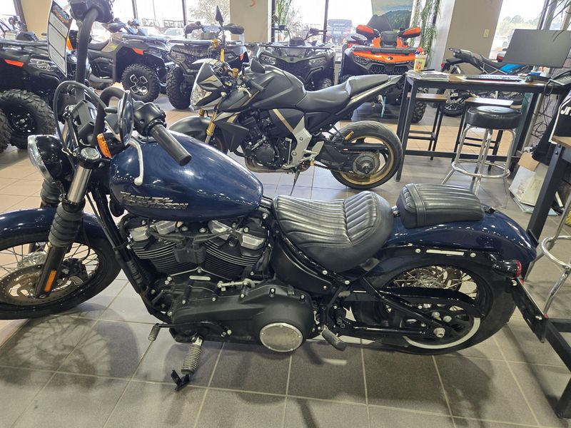 2019 HARLEY SOFTAIL STREET BOBImage 3