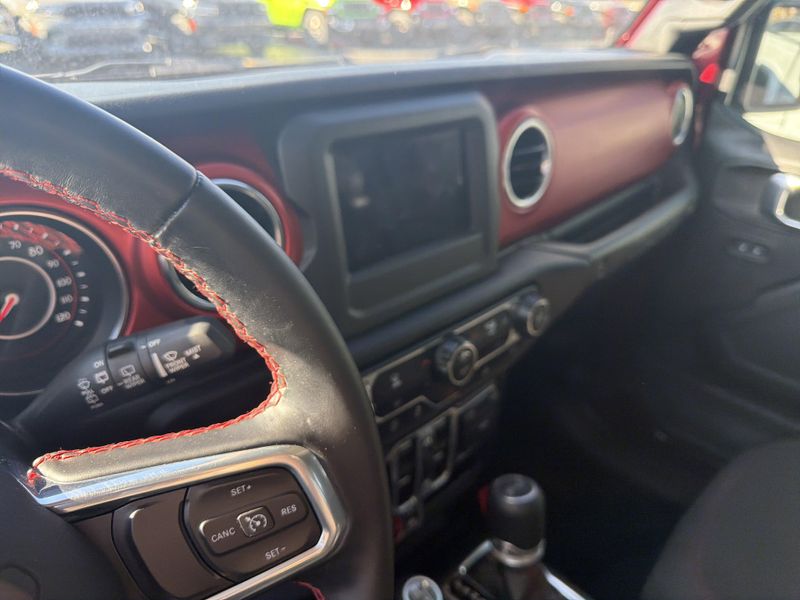 Used 2021 Jeep Wrangler Unlimited RubiconImage 26