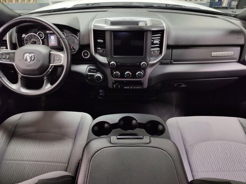 2024 RAM 2500 Big Horn 6.4L V8 Crew Cab 4x4Image 12
