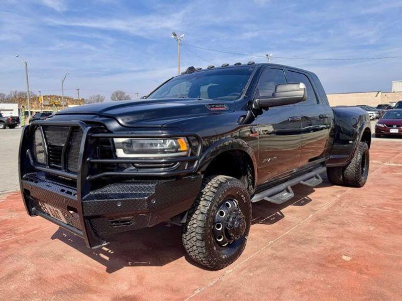 Used 2020 RAM 3500 LaramieImage 1
