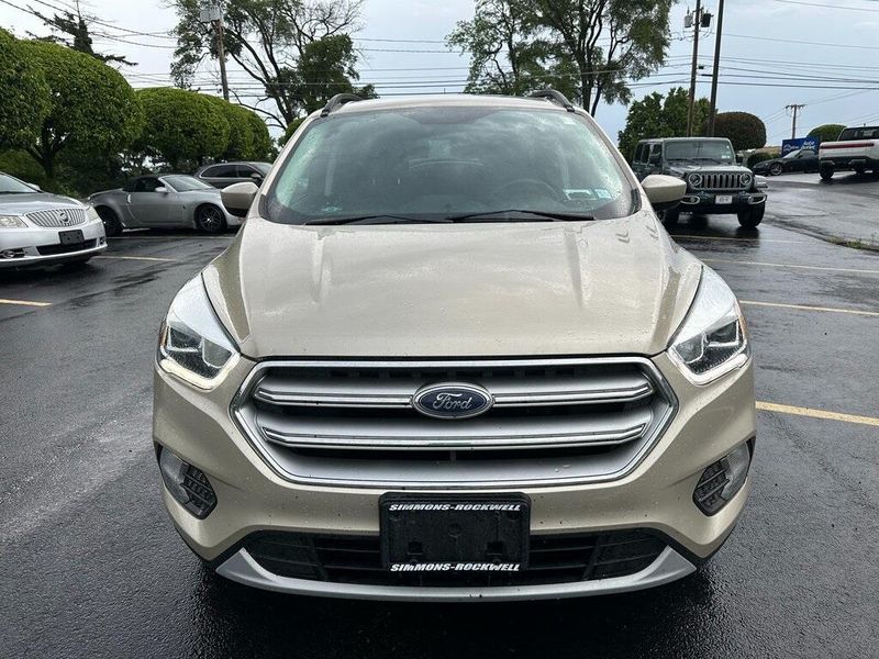 2017 Ford Escape SEImage 11