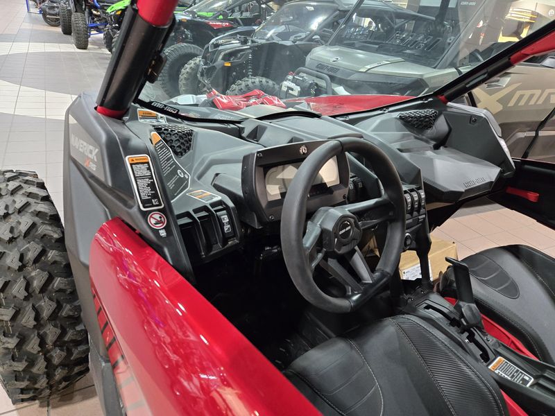 USED 2025 CAN-AM MAVERICK X3 MAX X RS TURBO RR WITH SMARTSHOX Image 12