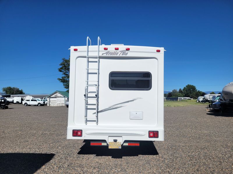 Used 2004 NORTHWOOD MFG Arctic Fox 27-5LImage 5