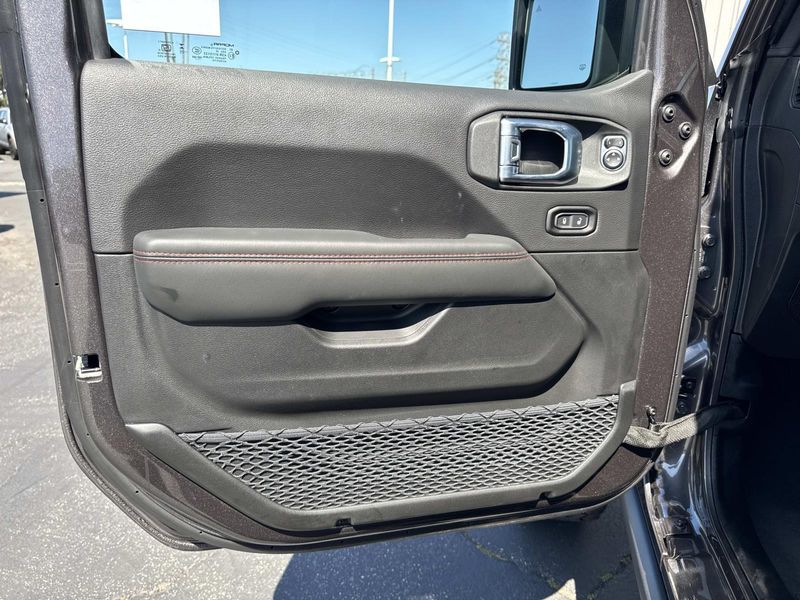 New 2026 Jeep Wrangler 4-door Rubicon X