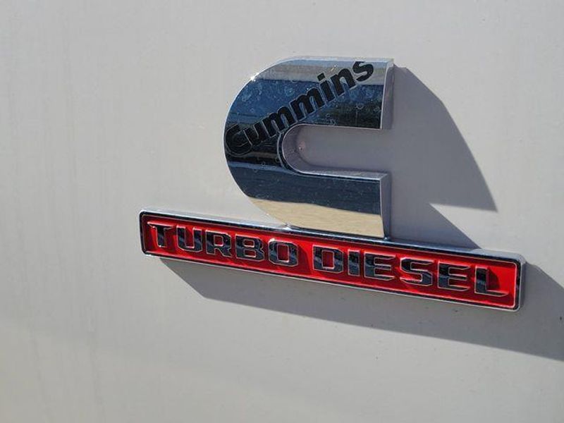 New 2025 RAM 3500 Tradesman Chassis Regular Cab 4x2 84' Ca