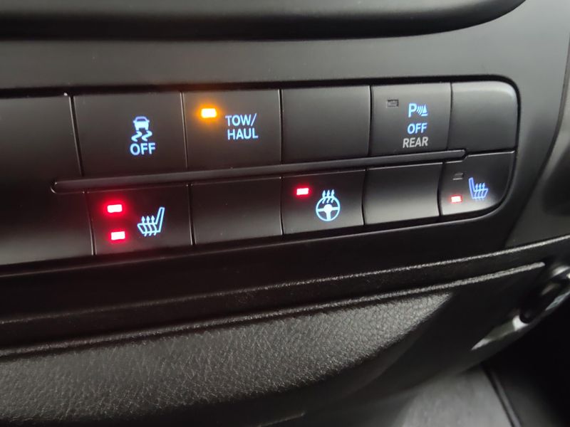 2024 RAM 1500 Classic WarlockImage 6