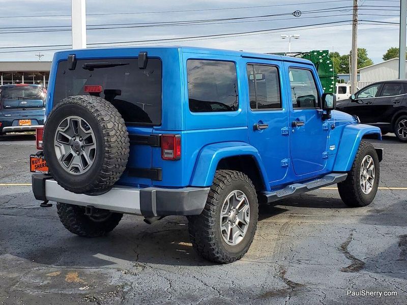 2015 Jeep Wrangler Unlimited SaharaImage 8