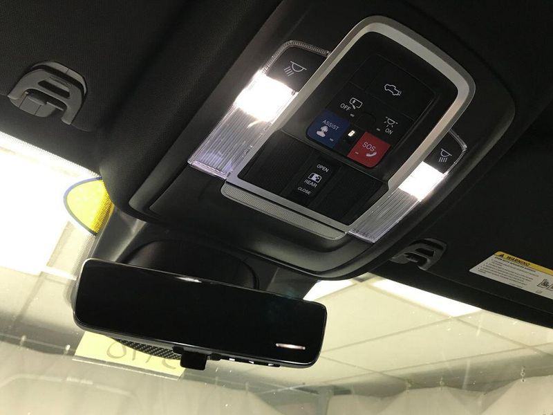 Used 2022 RAM 1500 LaramieImage 11