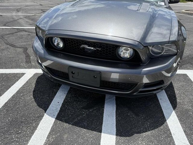 2014 Ford Mustang GT Premium photo 2
