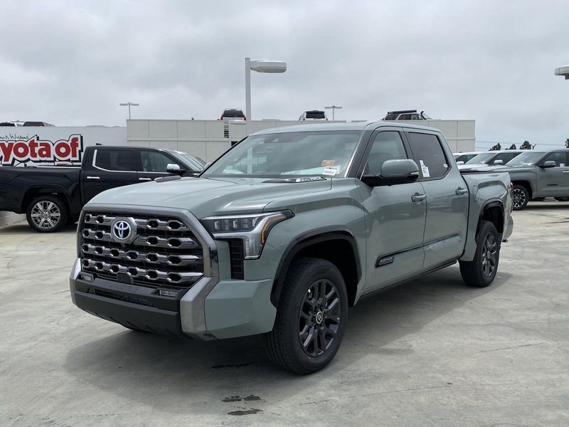 2024 Toyota Tundra Platinum HybridImage 7