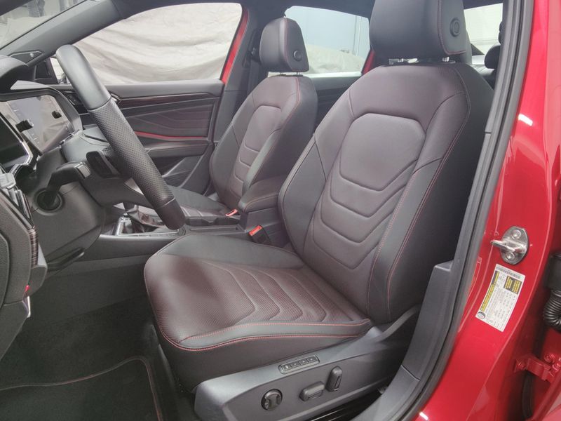 Used 2023 Volkswagen Jetta GLI Autobahn Black PackageImage 14