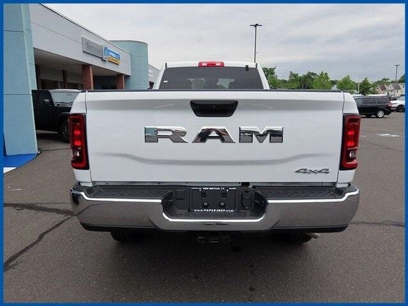 2025 RAM 2500 TradesmanImage 7