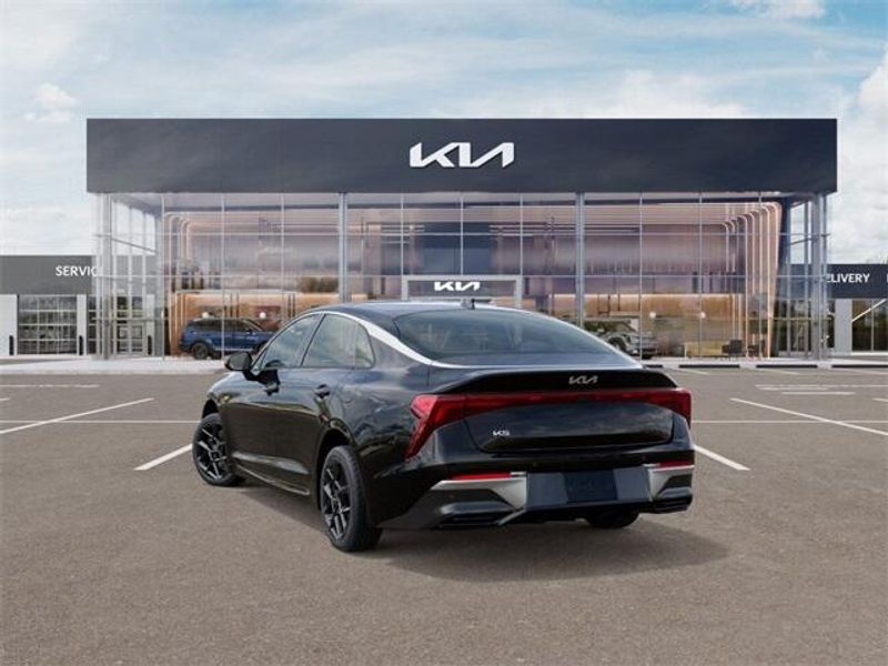 New 2026 Kia K5 LXSImage 4