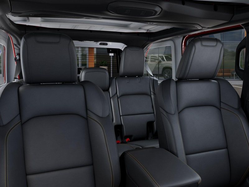 New 2026 Jeep Wrangler 4-door SaharaImage 46