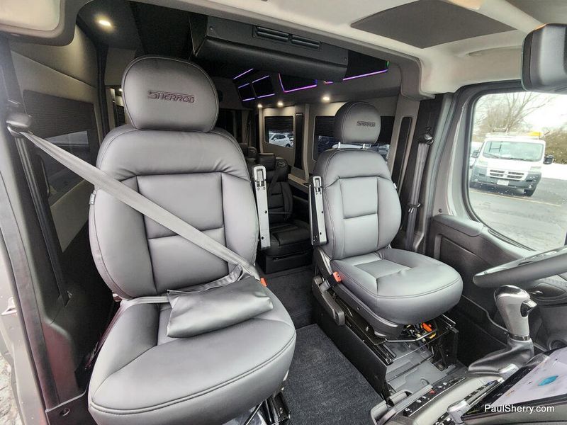 New 2026 RAM Promaster 2500 Slt+ Window Van High Roof 159' Wb