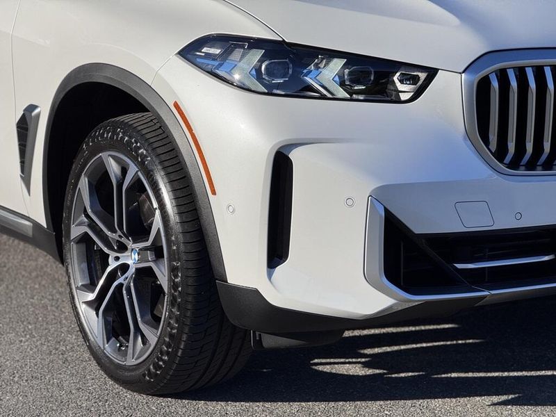 2025 BMW X5 sDrive40iImage 11