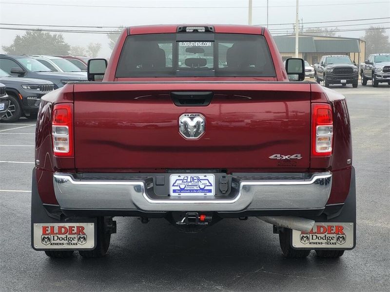 2024 RAM 3500 Tradesman Crew Cab 4x4 8