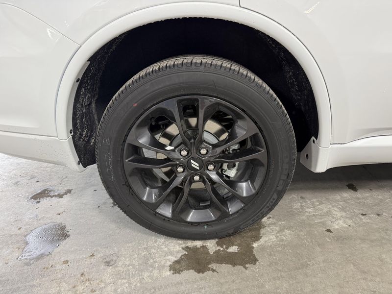 New 2026 Dodge Durango Gt AwdImage 8