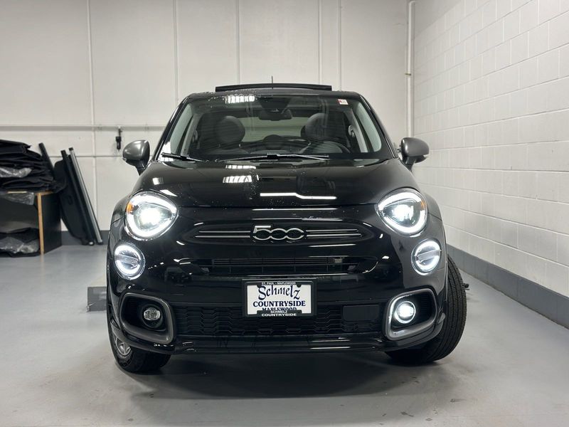 2023 Fiat 500x Sport Awd in a Nero Cinema (Black Clear Coat) exterior color and Blackinterior. Schmelz Countryside Alfa Romeo and Fiat (651) 968-0556 schmelzfiat.com 