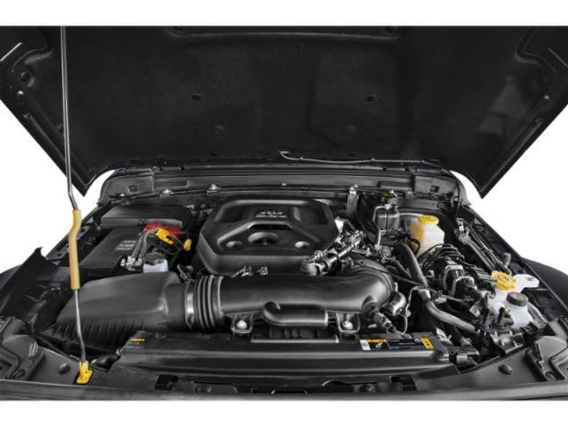 New 2025 Jeep Wrangler 4-door Sport SImage 12