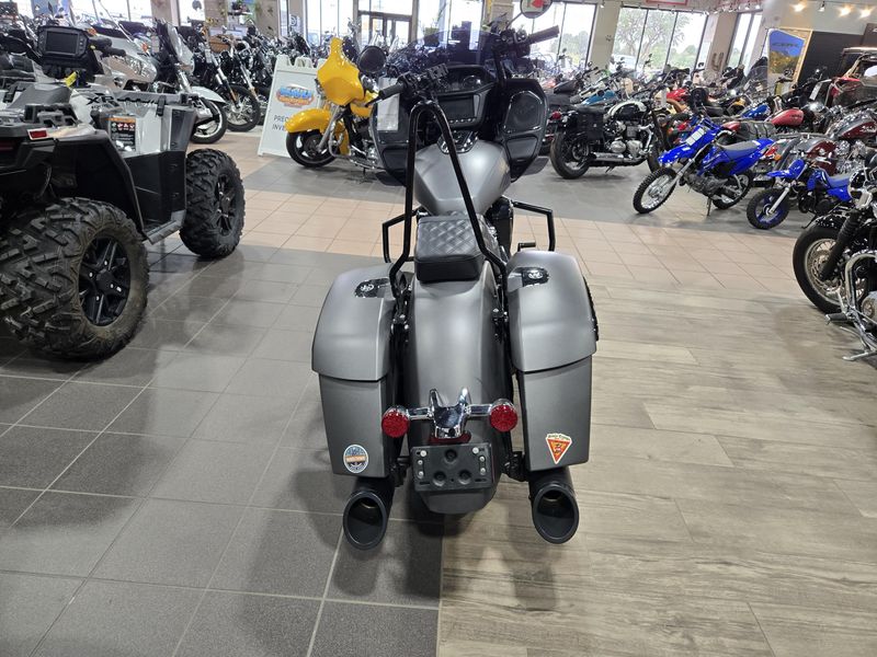 USED 2023 INDIAN MOTORCYCLE CHALLENGER BASE Image 9