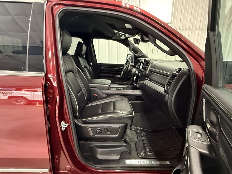 Used 2023 RAM 1500 LimitedImage 12