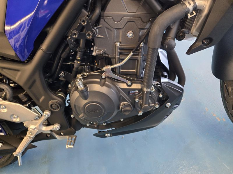 2025 Yamaha MT03 TEAM BLUE Image 9