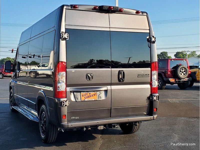 New 2024 RAM Promaster 2500 Slt+ Window Van High Roof 159