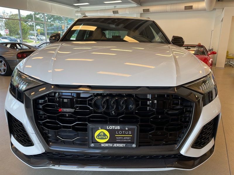 2022 Audi RS Q8 4.0TImage 11