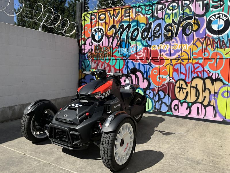 2022 Can-Am RYKER 900 Image 3