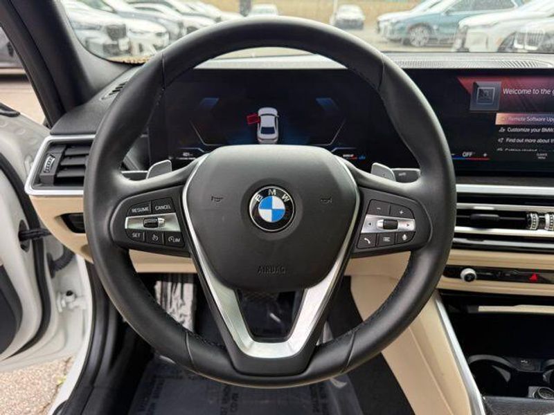 Used 2023 BMW 3 Series 330iImage 23