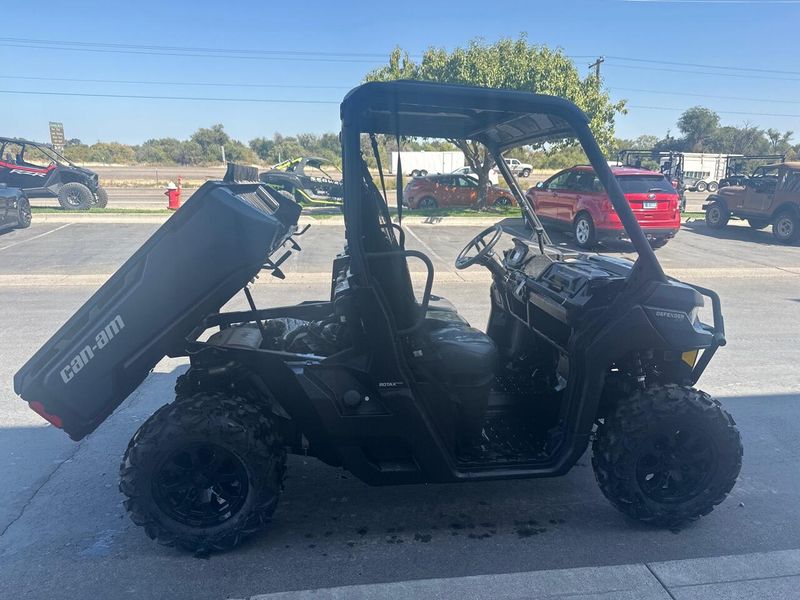 New 2025 Can-Am DEFENDER XT 62 HD9 