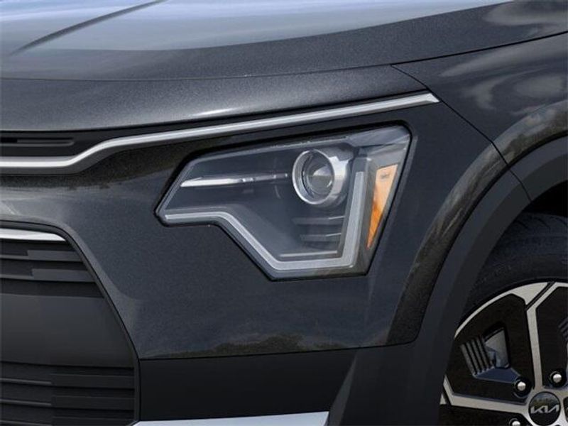 2025 Kia Niro EXImage 10