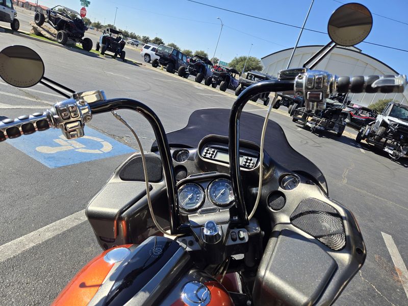 USED 2013 HARLEY ROAD GLIDE CVO  CUSTOM Image 24
