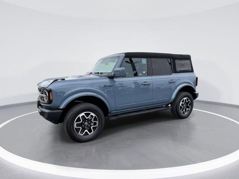 Used 2023 Ford Bronco Outer BanksImage 4