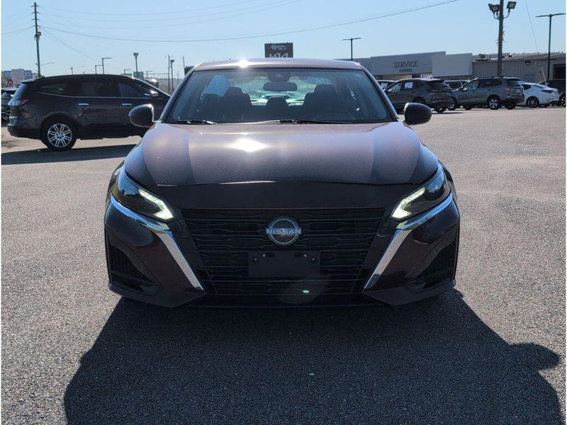 Used 2024 Nissan Altima 2.5 SVImage 8