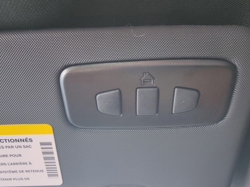 2024 Alfa Romeo Giulia Ti AWD w/Sunroof/NavImage 17