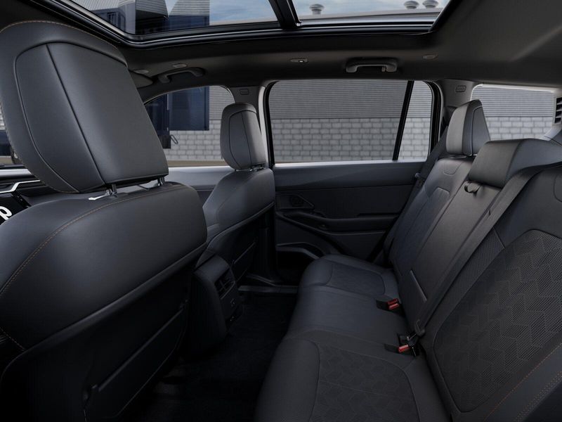 New 2026 Jeep Cherokee Overland 4x4Image 23