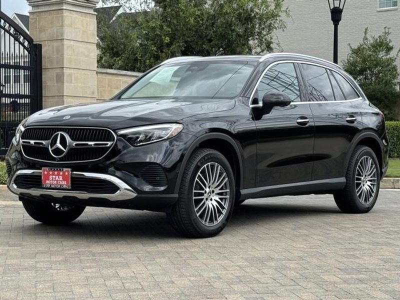 2023 Mercedes-Benz GLC 300Image 12