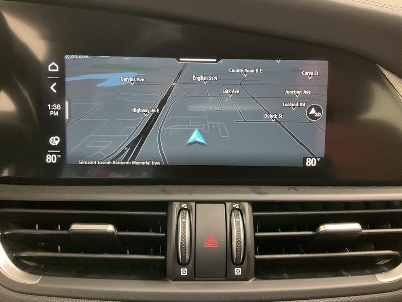 New 2026 Alfa Romeo Giulia AwdImage 6