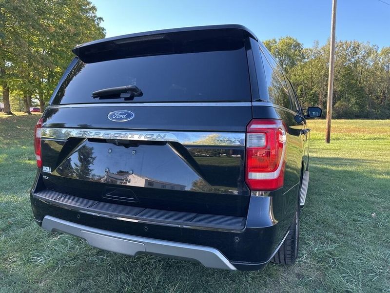 2020 Ford Expedition MAX XLT photo 4