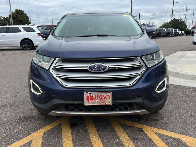 2016 Ford Edge Titanium photo 8
