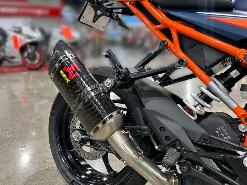 New 2024 KTM RC 390 Image 26
