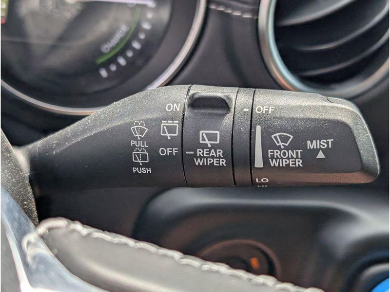 2021 Jeep Wrangler 4xE Unlimited SaharaImage 27